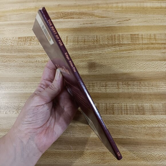 Best of Edgar Allan Poe 1984 B&W Pocket Classics Comic Paperback Vintage Horror - Picture 3 of 6